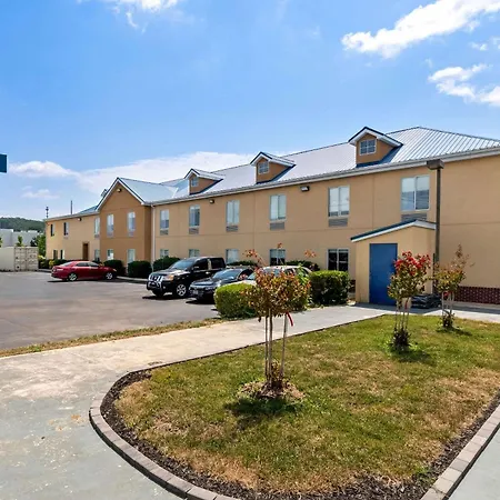 Suburban Studios Chattanooga Northeast - Ooltewah-2